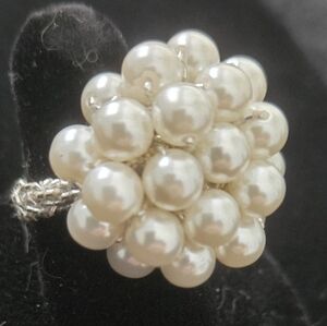 Faux Pearl Strechy Ring with Fabric Band - Unbranded